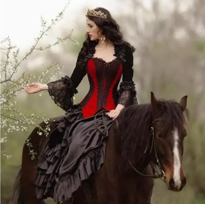 Zwarte en rode gotische trouwjurken Vintage veter corset Medieval Victoriaanse Steampunk Country Sweetheart Queen Jacket Bruidsjurken