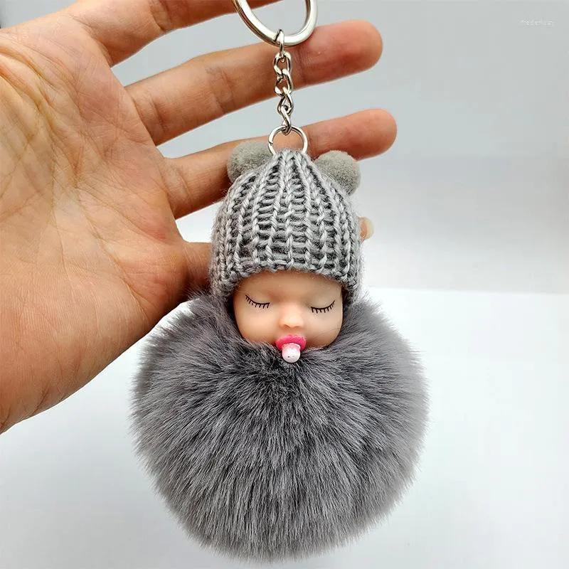 Keychains Pompom Sleeping Baby Keychain Söt fluffig Plush Doll Women Girl Bags Keyrings Cars Key Ring Gift Charming Decoration Fred22