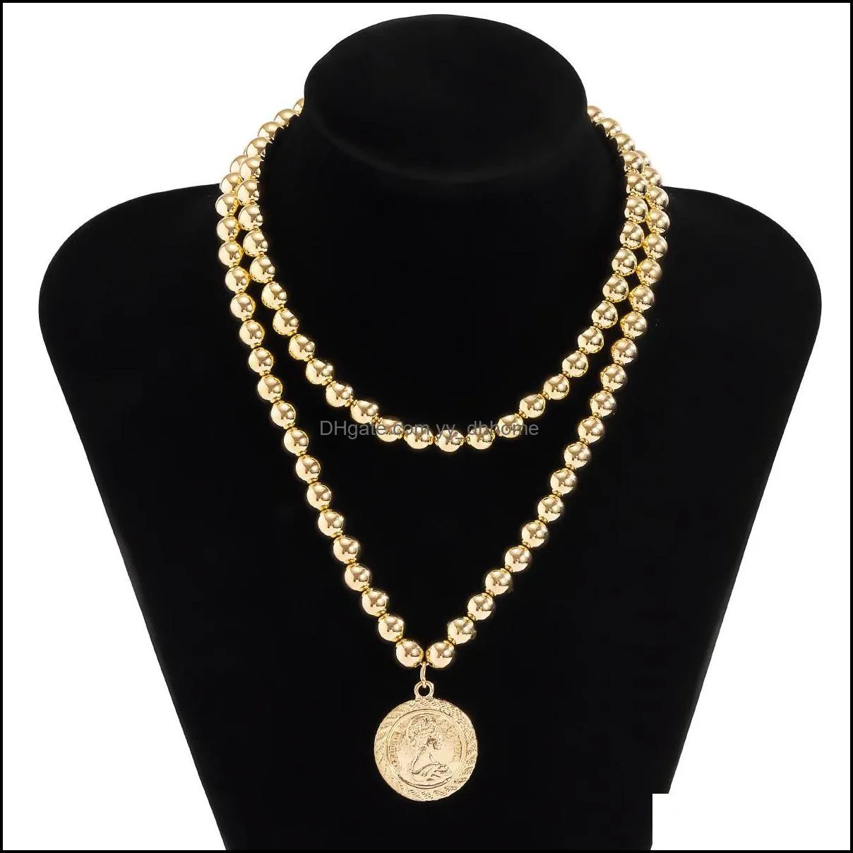 Portrait Coin Alloy Pendant Necklaces Retro Golden Card Neck Imitation Pearl Clavicle Chain Hip Hop Multi-layer Fashion Creative Round Bead Necklace Jewelry
