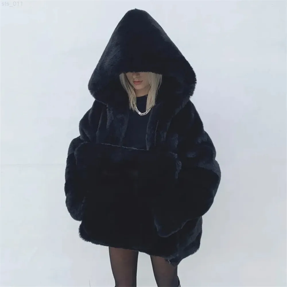 여성 고딕 검은 소프트 후드 가드 모피 코트 겨울 가짜 모피 모피 고급 모피 재킷 고품질 여성 재킷 두꺼운 코트 T220716