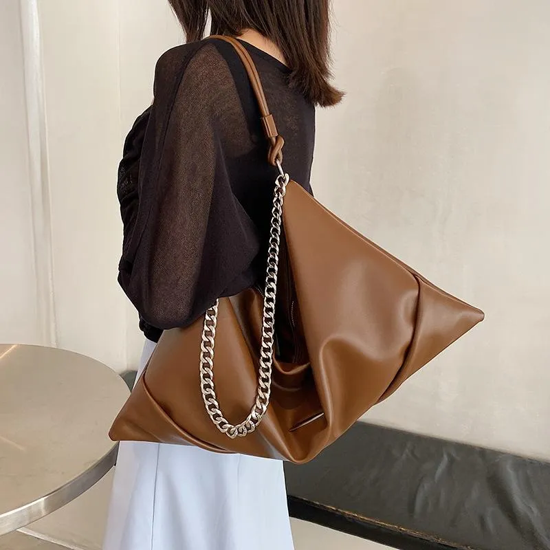 Torby wieczorowe projekt skórzany łańcuch mody ramię na ramię duża pojemność hobo kupująca torba miękka pu torebka swobodna koreańska torba żeńska