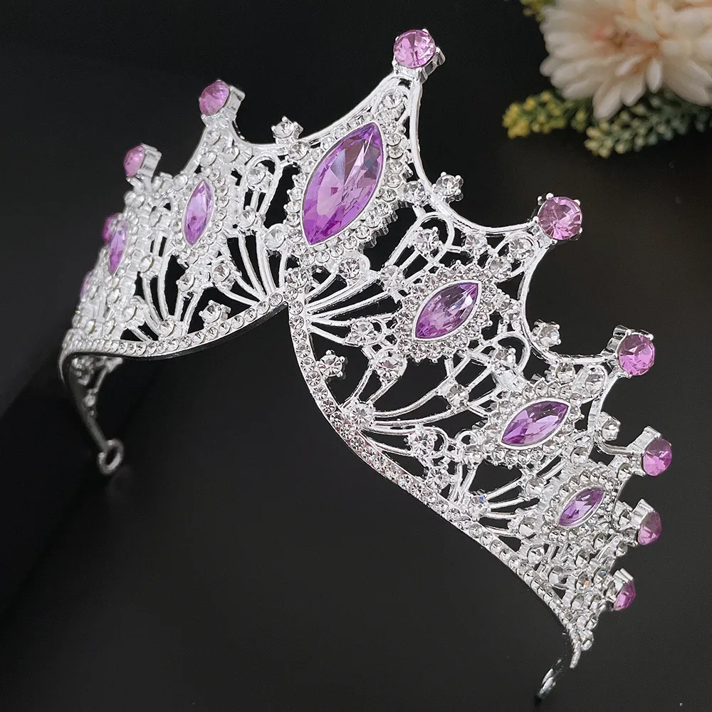 Fioletowe kryształy ślubne nakrycia korony 2023 Akcesoria do włosów ślubnych Rhinestone Tiara Diadem Queen for Brides Girl Contract