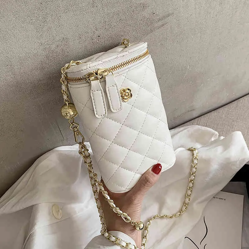 Luxo Quiltado de couro PU Crossbody Bags Mulheres 2022 Bolsa de ombro fofo Lady Lady Elegant Brand Chain Bolsa