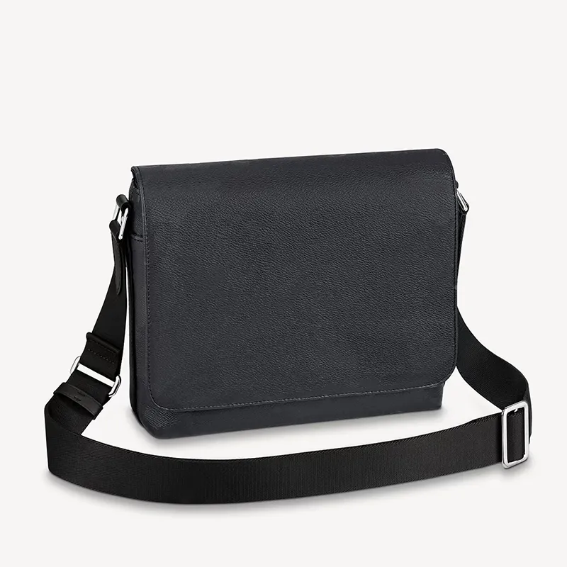 Designers Crossbody-väskor för män Messenger Bag Medium Modern Läder Utomhus Magnetisk stängning Hög kvalitet Man Mode Business Pouch Axel Handväska