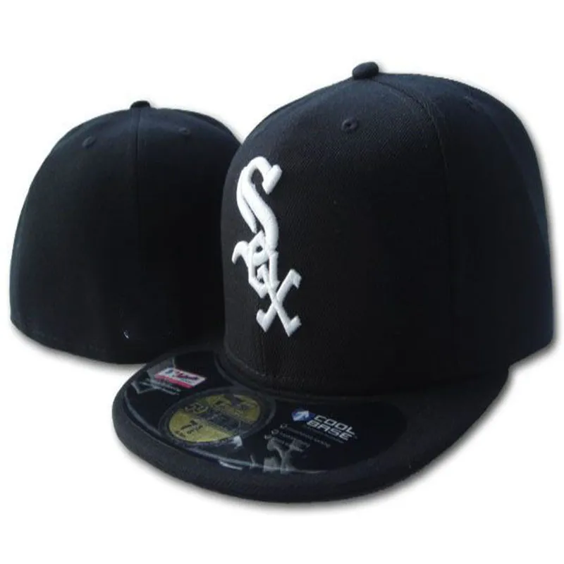 Wholesale White Sox Team Baseball مجهزة Caps عالية الجودة للرجال Snapbacks Flat Brim في الحقل القبعات المصممة الكاملة المغلقة