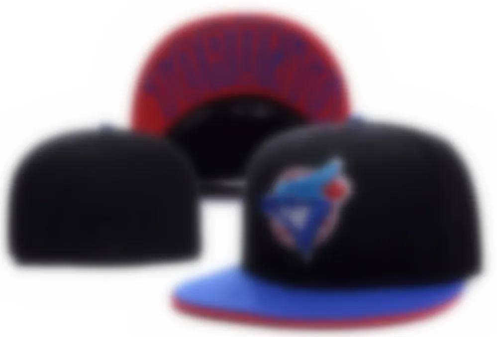 Мужские и женские бейсбольные кепки с вышивкой Новая мода Хип-хоп Футбол Спорт на поле Полностью закрытый дизайн Вентиляторский микс Размер 7-8 Кепки размера E-6