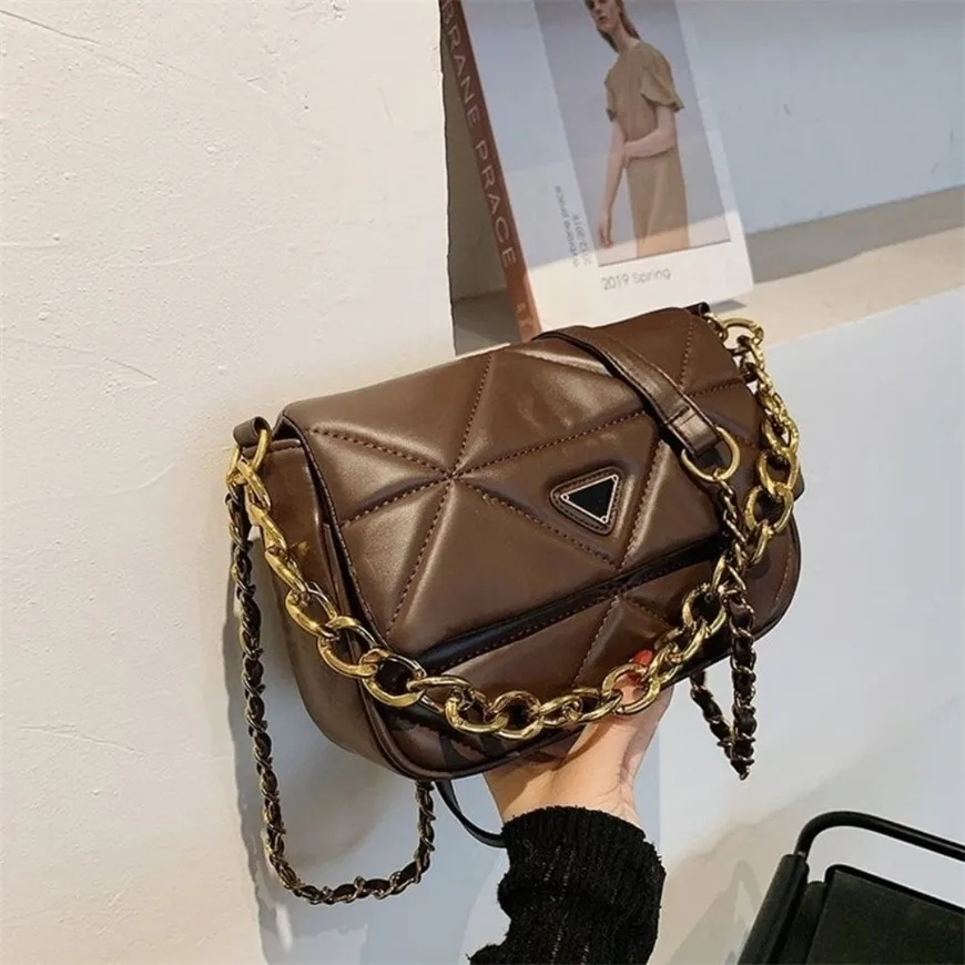 Purses US Chain autumn and winter shoulder new fashion versatile texture small women's retro high-grade sense messenger bag