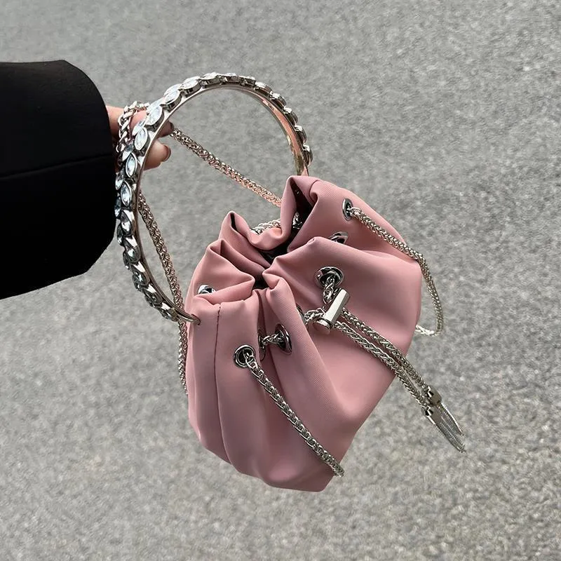 Bolsos De Noche Cubo De Perlas Disenador Verano Hecho A Mano Playa Senoras Bolso Moda Grano De Plata Monederos Y Bolsos Lindos Para Mujeres Noche De 21 3 DHgate