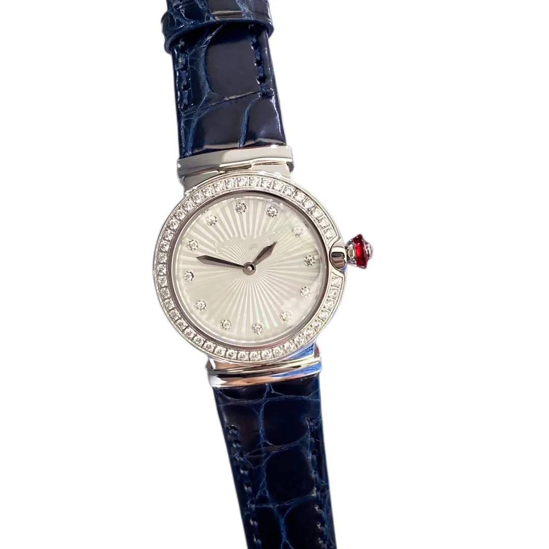 Orologio da donna di moda al quarzo di alta qualità 28mm Cassa in acciaio inossidabile 316 Cinturino in pelle Vetro zaffiro Specchio Resistente all'acqua Nessun graffio con scatola orologi di lusso aaa