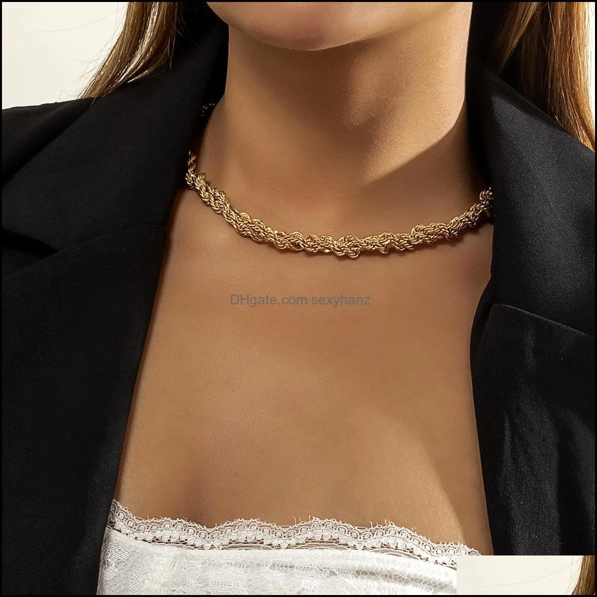 Metal Twist Chains Necklaces Retro Fashion Punk Cold Wind Simple Short Chain Clavicle necklace Hip-hop Cuban Temperament Style Light Luxury Snake Bone Jewelry