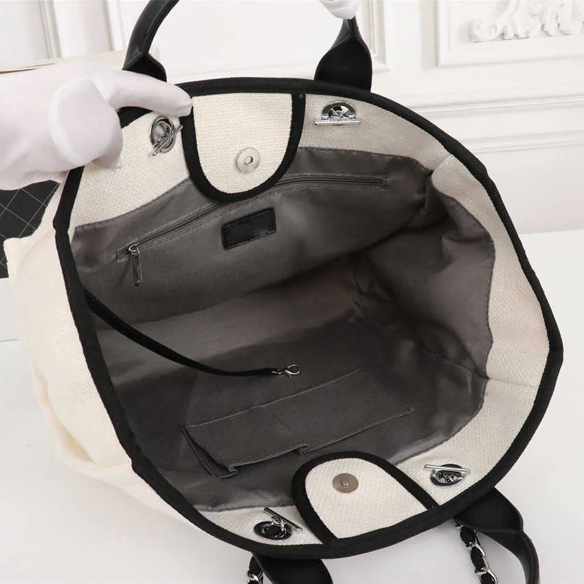 Chanel linen tote bag deals