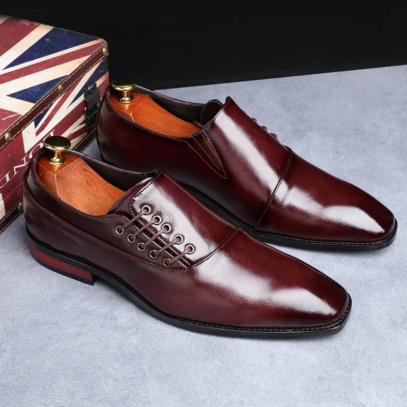 Men Leather Shoes New Style Formal Dress Wedding Shoes Red Wine British Style Business Office Lace-Up Leather Loafers Y200420