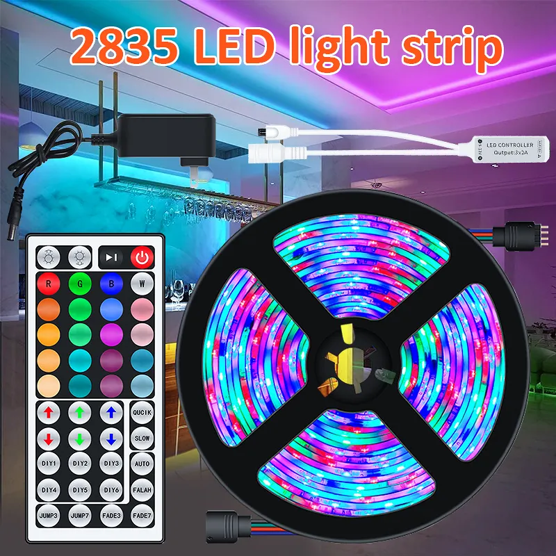 5 m de la bande LED Lalms SMD2835 IP65 IP65 avec 44 touches à distance de télécommande DIY Couleurs RVB pour la fête de la salle