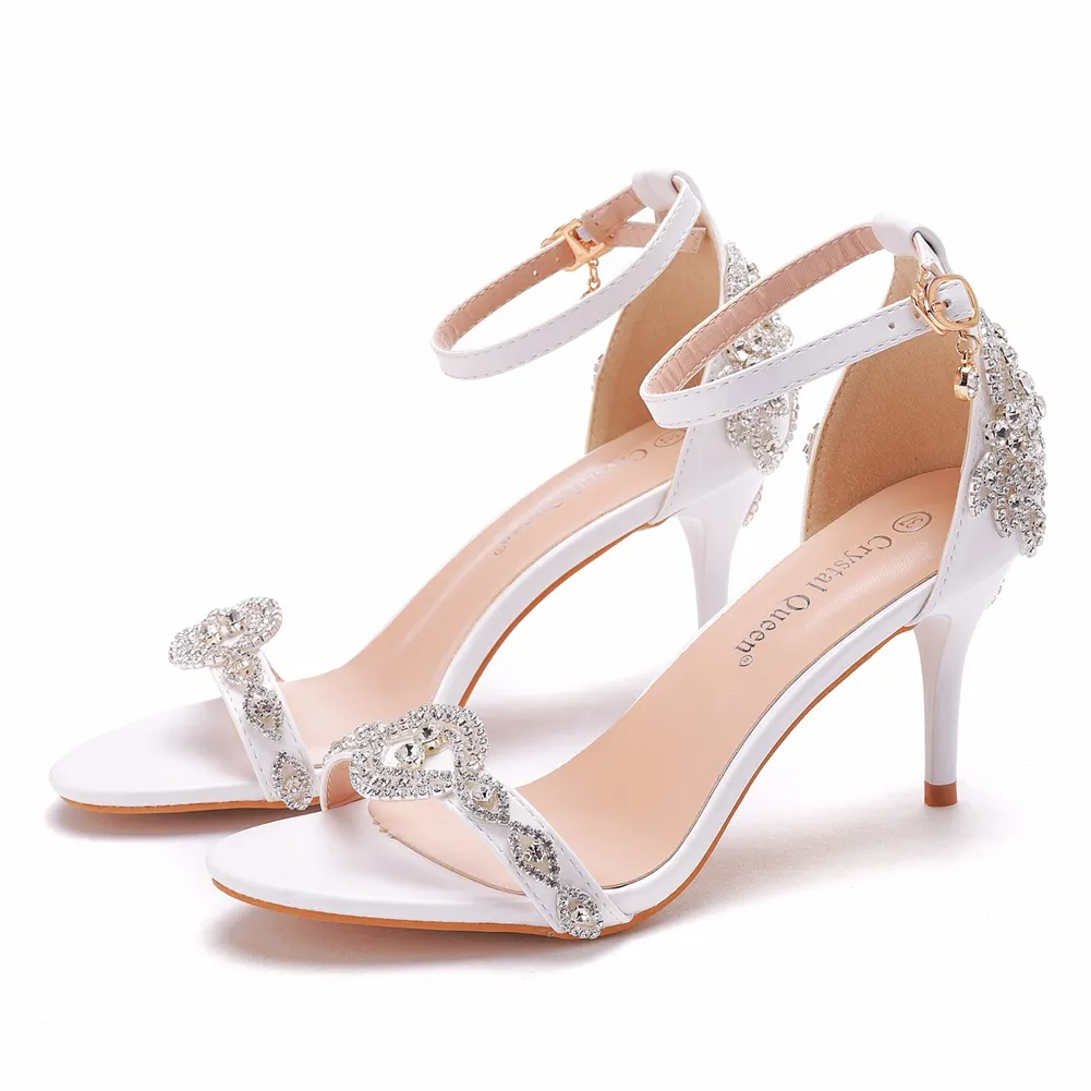 Chaussures De Mariage De La Mariée Blanches 2024 Pumps De Sangle