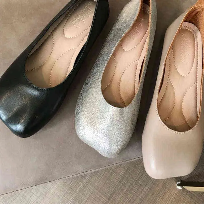 Leopard flats deals with arch support