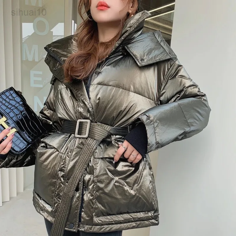 Qingwen coreana moda feminina jaqueta de inverno com cintura de cinto Bright Face Duck Down Jacket feminino 2022 Parka Manteau Femme L220725