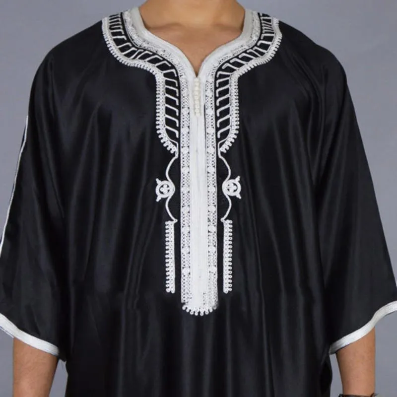 Etnische kleding Moslimman Kaftan Marokkaanse mannen Jalabiya Dubai Jubba Thobe Cotton Long Shirt Casual Jeugd Black Robe Arabische kleding plus maat