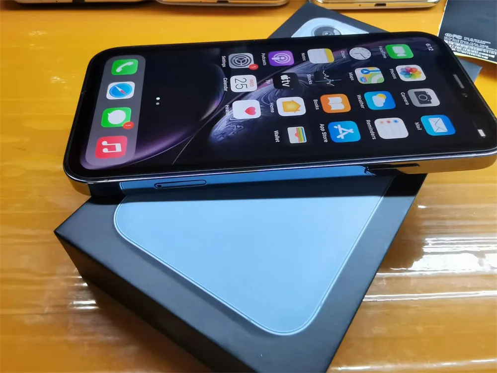 iPhone13Pro 256GB 箱付き Amazon | 【整備済み品】 Apple iPhone 13 Pro Max 256GB シエラ