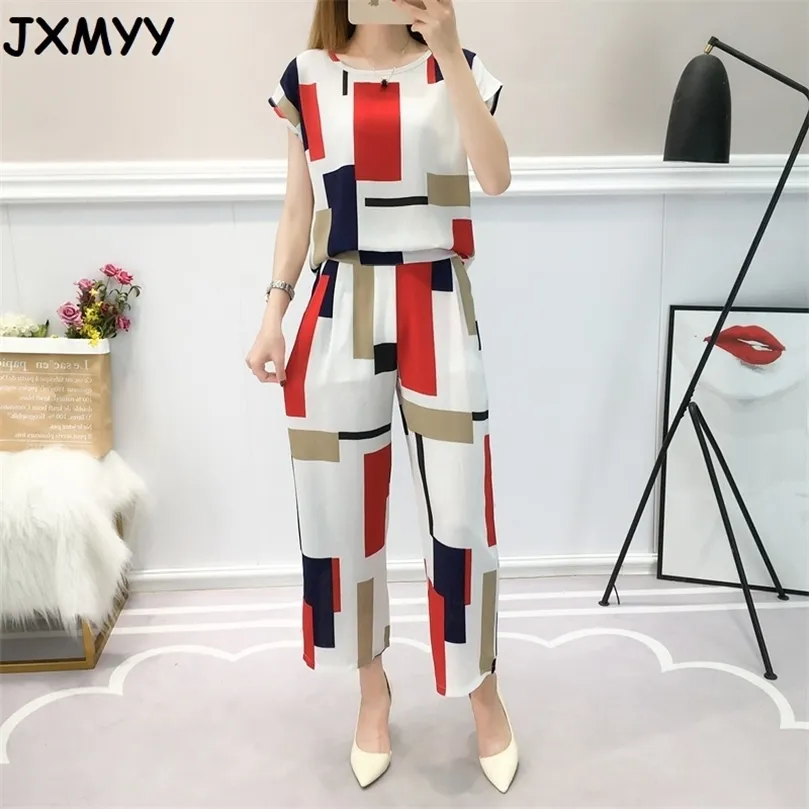 fashion women's short-sleeved chiffon top casual nine-point pants suit plus size fat mm loose two-piece suit JXMYY 210412