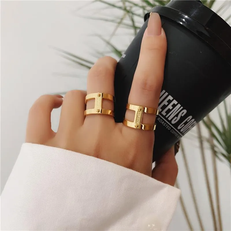 Anillos de boda RUO 2022, versión amplia de personalidad, anillo de dedo de acero de titanio de doble capa, joyería de oro de 18 quilates para mujer, venta al por mayor, boda