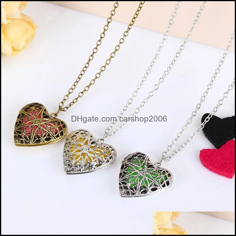 Fashion hollow out heart love Perfume Locket Necklace Aromatherapy Essential Oil Diffuser Necklace