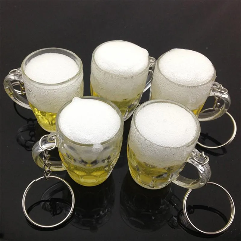 Keychains Resin Simulation Beer Cup Pendant Food Crafts Keychain Car Bag Sieraden Accessoires Geschenken