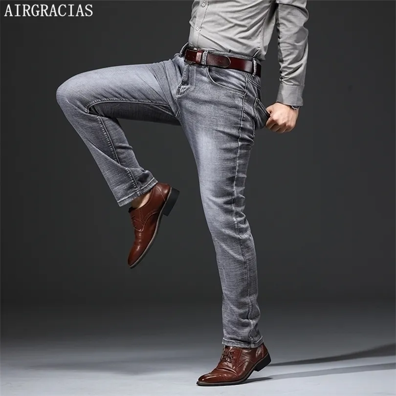 AIRGRACIAS Jeans Hommes Classique Rétro Nostalgie Droite Denim Jeans Hommes Plus La Taille 2838 Hommes Marque Long Pantalon Pantalon T200614