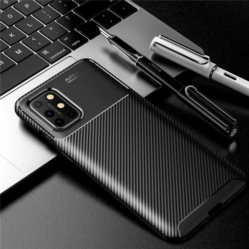 Przypadki dla OnePlus 8T 9 8 Pro Wstrząsanie przedstąpalni Case Carbon Soft TPU Silikonowa obudowa ochronna dla OnePlus Nord N10 N10 CE 5g tylna pokrywa