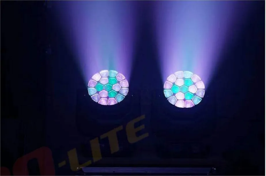 Lumière LED à tête mobile pour éclairage de scène DJ 230W