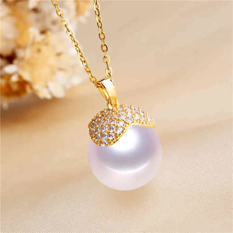 Stunning S925 Silver Pearl Cap Pendant With Big Beads Perfect For