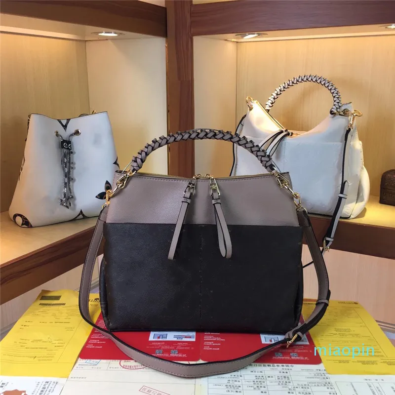 HH designer di lusso Tuileries Besace Tote Women Handbags dal manico in pelle bovina lavorata a maglia nera scava fuori genuino