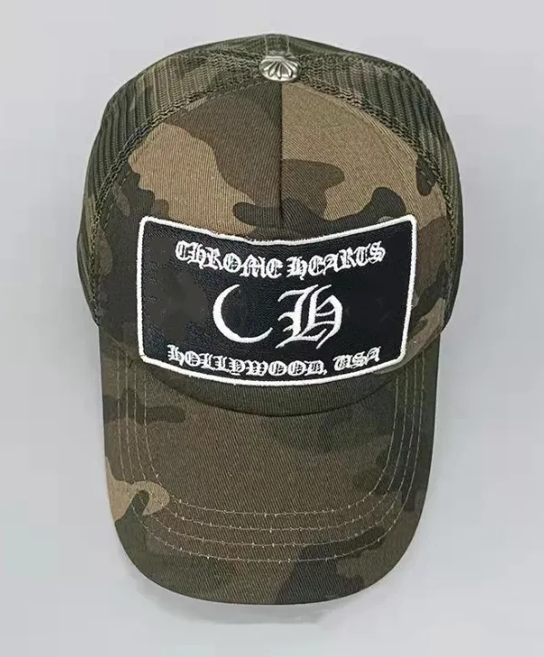 Casquette trucker noire gothique croix brodée, snapback grunge
