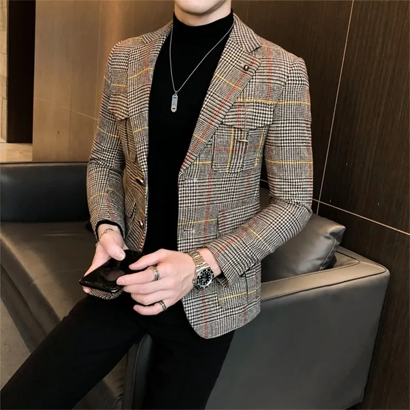 Vintage Plaid Blazer British Stylish Męski Kurtka Kurtka Biznesowy Casual Terno Masculino Mens Wzór 220409