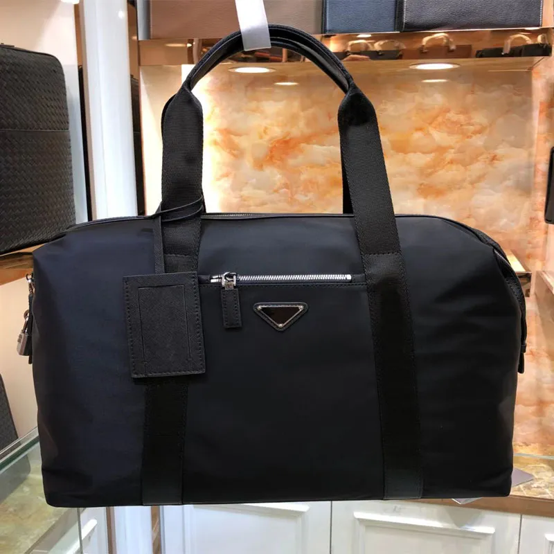 Plunjezakken Luxe Heren Designer Plunjezakken Dames Nylon Reistas Handtas met grote capaciteit Canvas Tote Sleuteletui met cijferslot Zwart Gm-formaat 50 cm