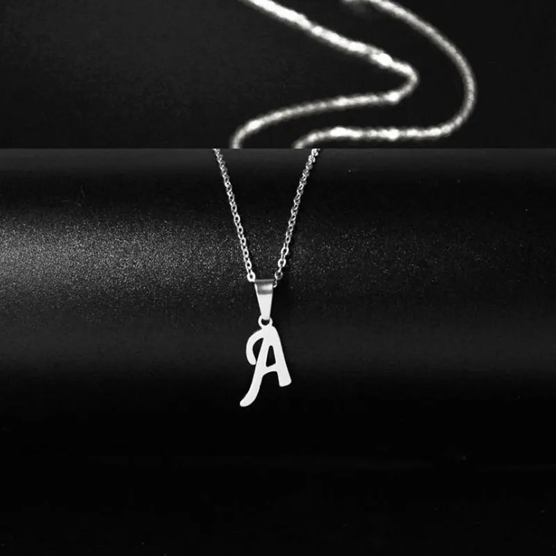 Ny initial A-Z Letters Pendant Necklace For Women Men Trendy rostfritt stål Länk Tröja Kedjhalsband smycken gåva