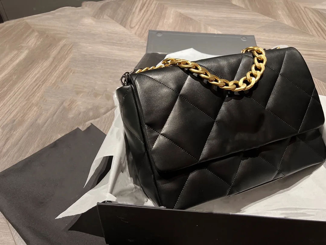 Wholesale Price Sale Womens Luxury Designer Bags Top 19 Bags Single Flap Quilted Matelasse Outdoor Shopping Handbags Classic Fashion Style Big Size Chain Totes From Brand bags089 51.53 DHgate.Com