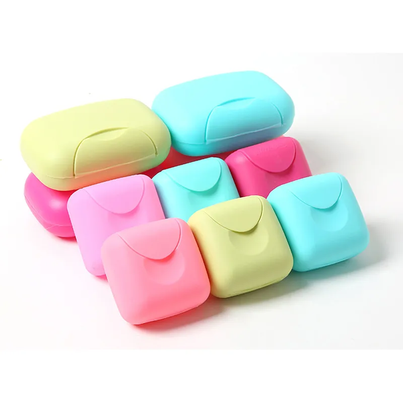 1pcs Portable Soap Dishes Container Bathroom Acc Travel Home Plastic Box With Cover Small/big Sizes candy color 220412