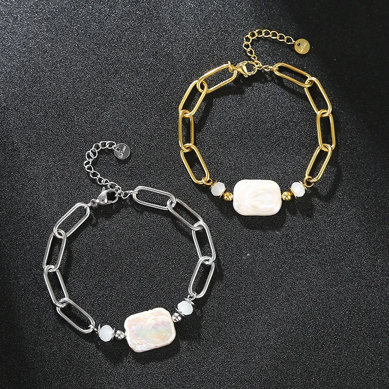 Bijoux fantaisie de haute qualité étanche bracelet en or 18 carats plaqué rectangulaire baroque perle d'eau douce trombone bracelet en acier inoxydable