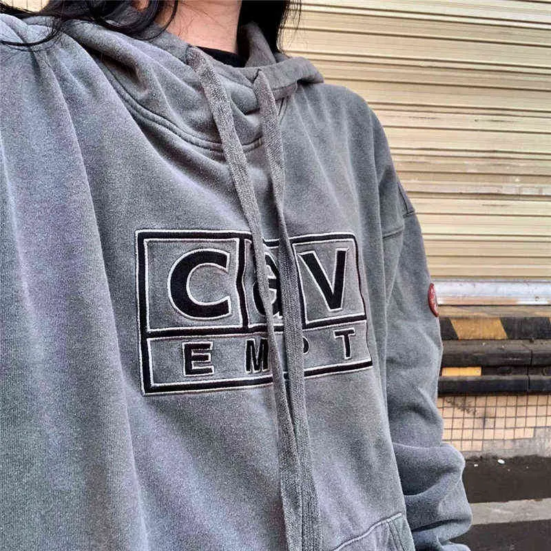CE CAVEMPT XLロゴ ダークグレー パーカー c.e】パーカー CE CAVEMPT XLロゴ ダークグレー パーカー
