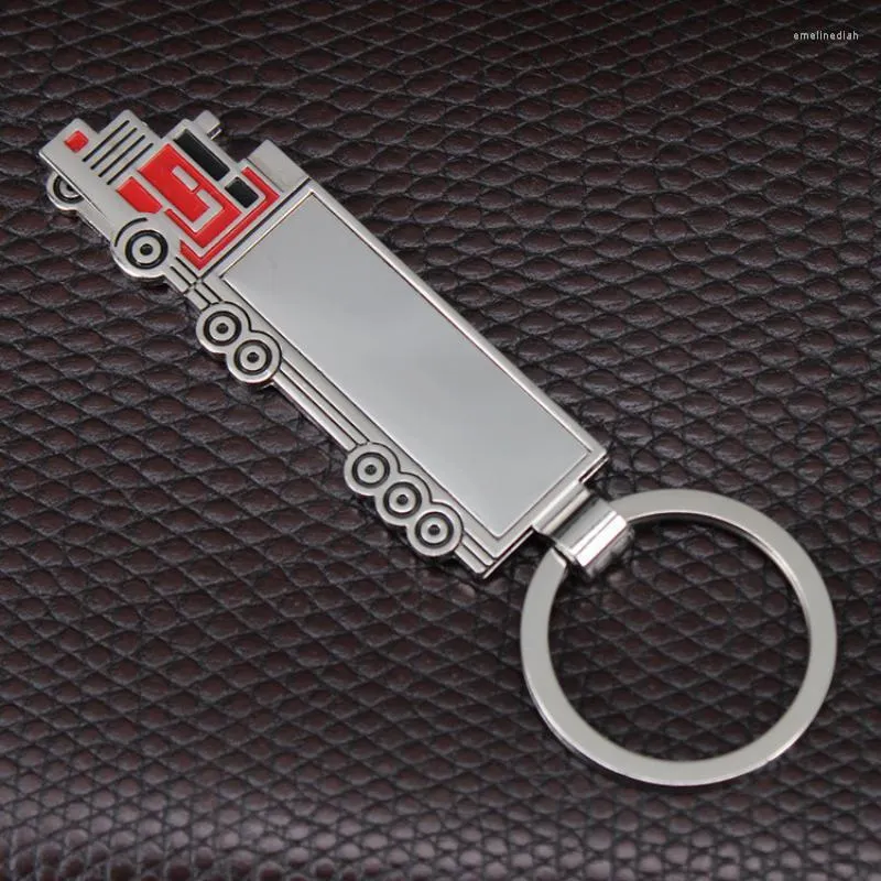 Keychains Truck Car Keychain Pendant Högkvalitativ smyckesgåva för män Keyring Key Chain Bag Charm Interior Drop 2022KeyChains Emel22