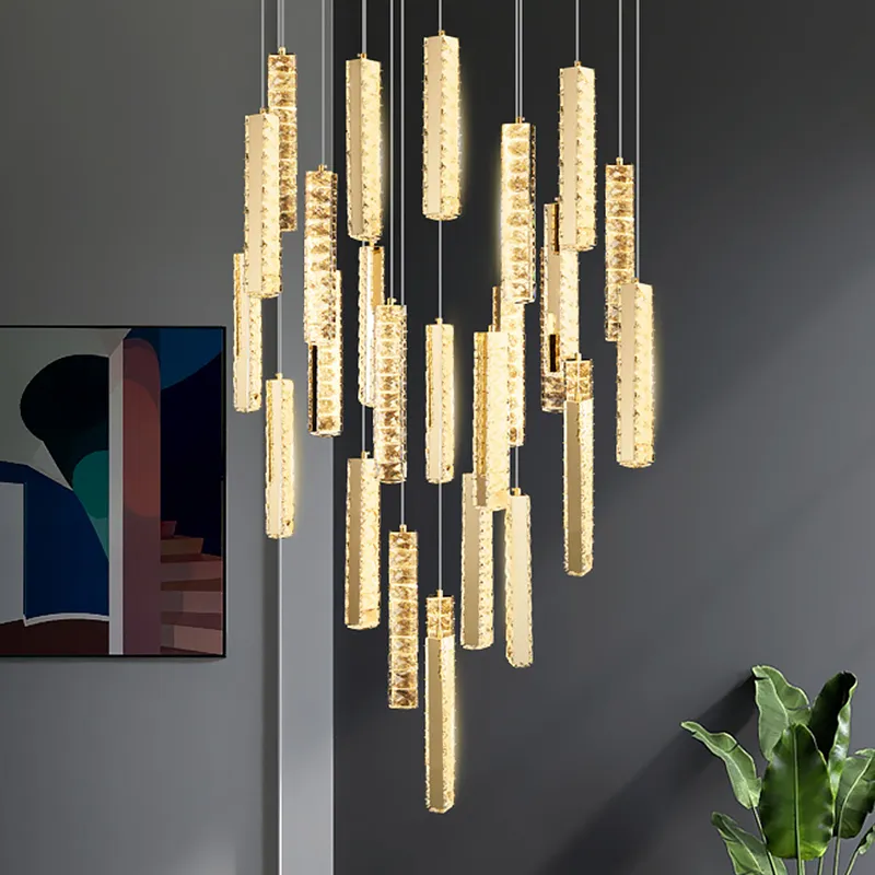 Lustres de luxo modernos lustres de escada cristalina lâmpada cromo banhada de escada dourada
