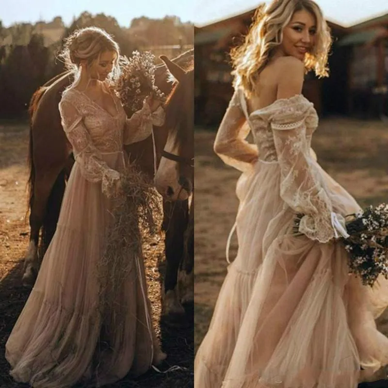 Andere Brautkleider Country Boho Champagner Sexy V-Ausschnitt Langarm Spitze Bohemian Kleid Hippie Flowy Tüll Braut 2022