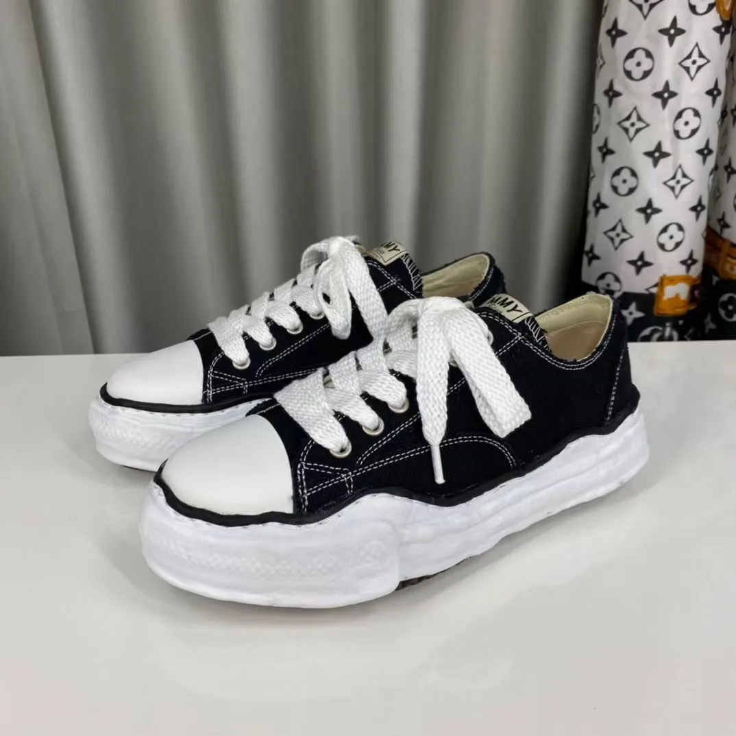 MMY Maison Mihara Yasuhiro Hank Original Sneakers Flats shoes unisex Canvas  leather lace-up Trim shaped Toe women luxury designers shoe rubber cap