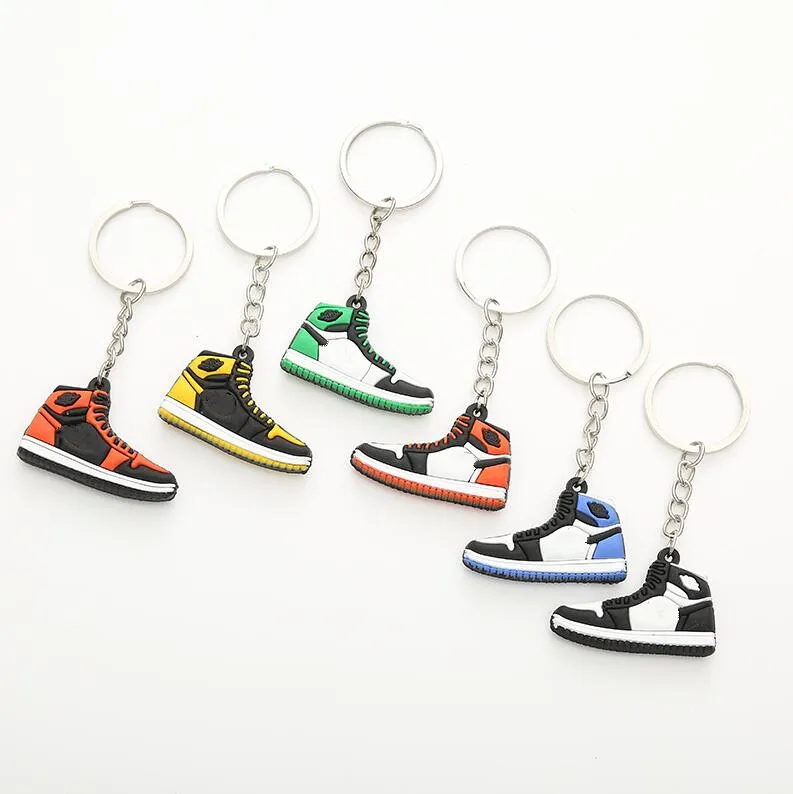 6 colores Diseñador Mini zapatillas de deporte de silicona Llaveros Hombres Mujeres Niños Llavero Zapatos de regalo Llavero Bolso Cadena Zapato de baloncesto Titular de la llave Precio a granel