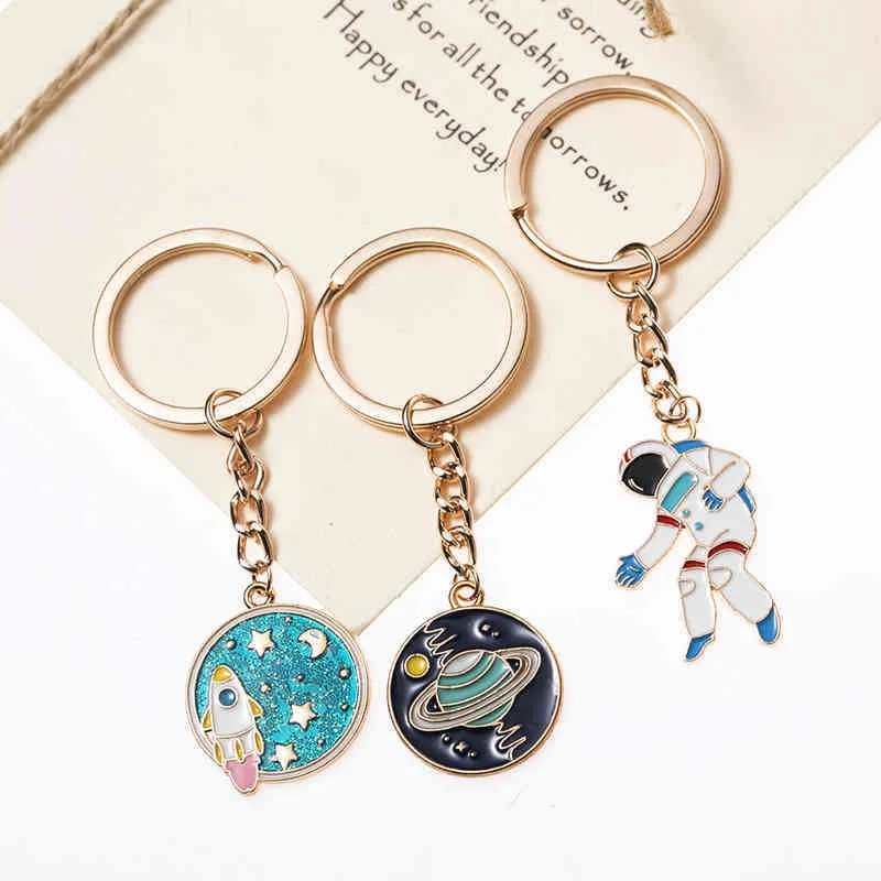 Keychains Key Cosmos Star Rocket Astronauts Drop Oil Round Card Key Ring Bag Pendant