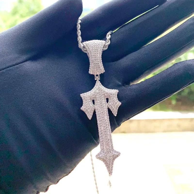 Catene Hip Hop Sward Croce Ciondolo Pavimentato Cz Pietra Per Donna Uomo T Forma Lettera Collana Placcato Oro Argento Colore Gioielli Catene all'ingrosso