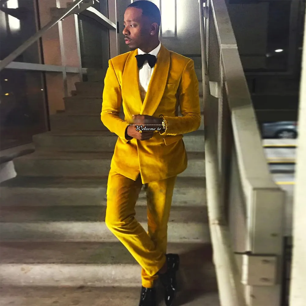 Wedding Tuxedos For Men Yellow Velvet Double Breasted Slim Fit