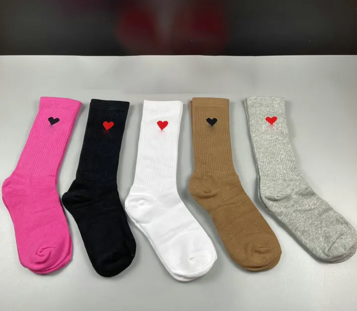 Chaussettes multicolores de luxe pour hommes et femmes, chaussettes longues de haute qualité, imprimé à la mode, confort de rue Premium