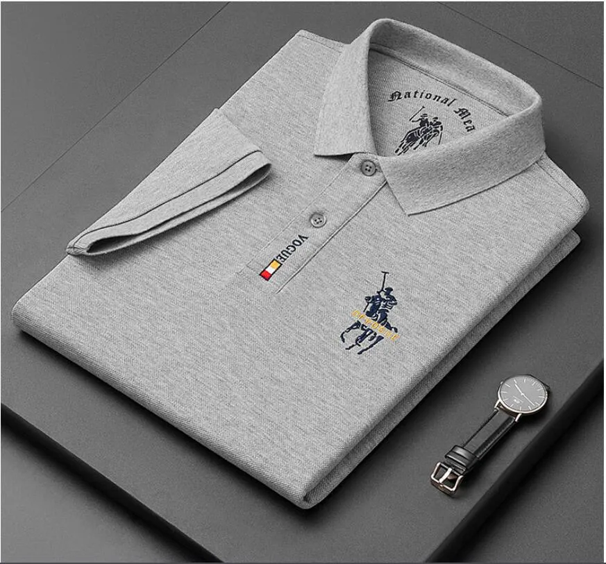 2022 Sommar medelålders Business Short-Sleeved Polo Shirt Mäns Mode Tidvatten Brand Casual Lapel Bomull Mäns Kortärmad T-shirt