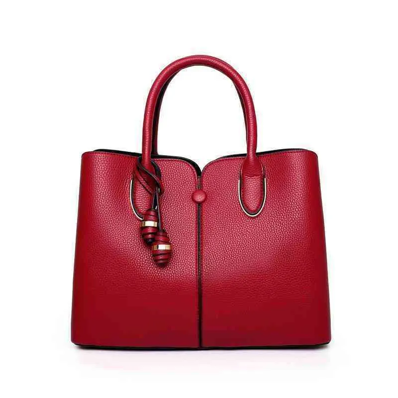 Women Msenger Bags Leather Casual Tassel Handbags Female Digner Bag Vintage Big Size Tote Shoulder Bag High Quality bolsos